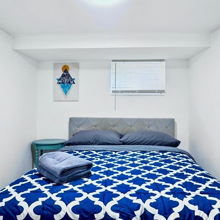 2 Bedroom Cozy Gem Manhattan Beach Ню Йорк Екстериор снимка
