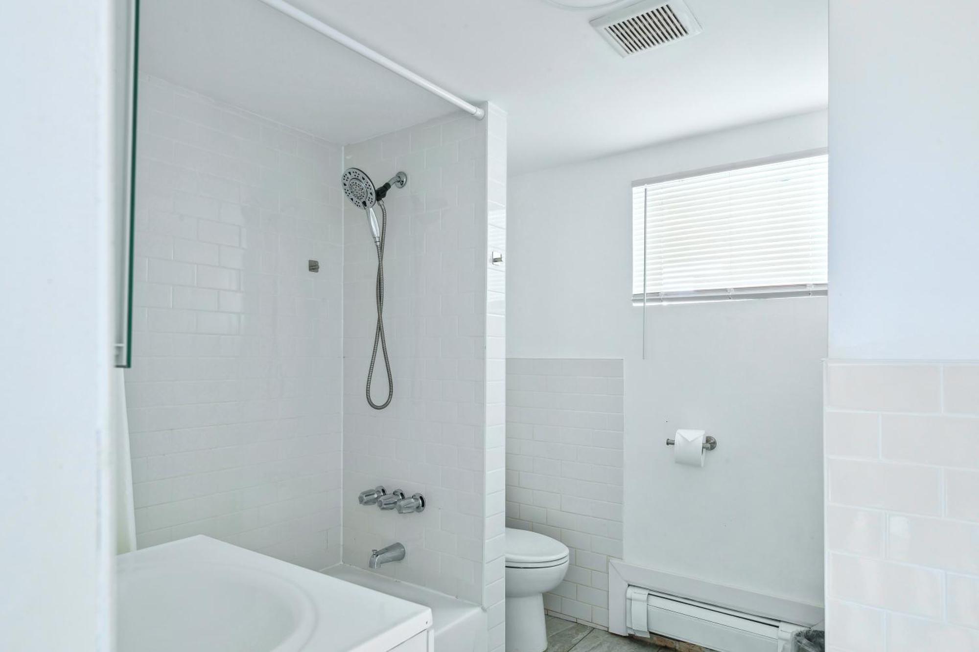 2 Bedroom Cozy Gem Manhattan Beach Ню Йорк Екстериор снимка